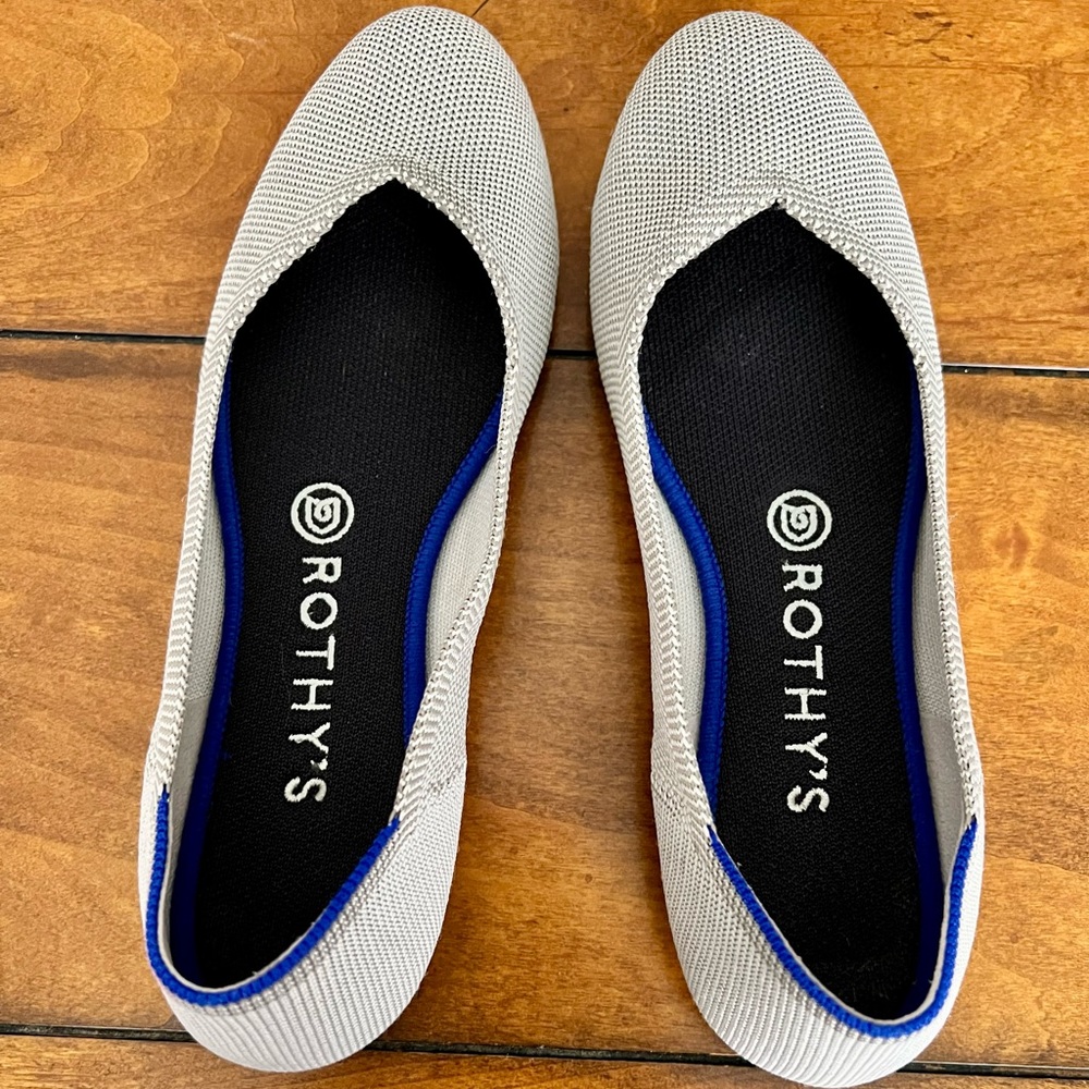 Rothy’s Round Toe Flaxseed Birdseye flats Size 8